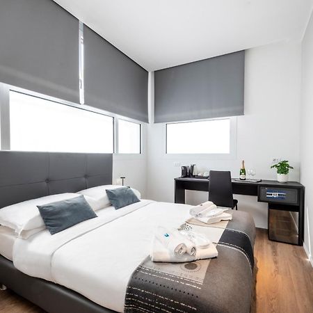 Bnbutler - Inbrera Suites - Giulianova, 1 Milão Exterior foto