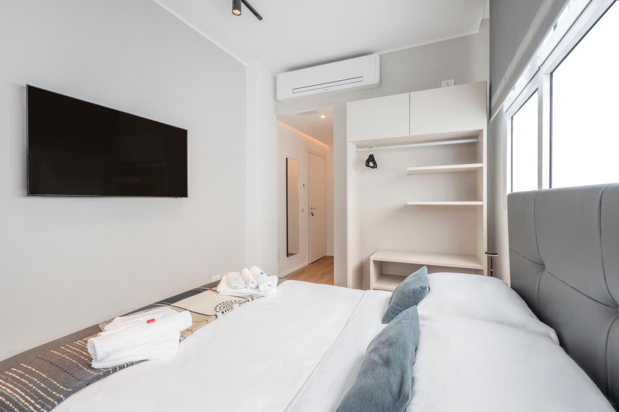 Bnbutler - Inbrera Suites - Giulianova, 1 Milão Exterior foto