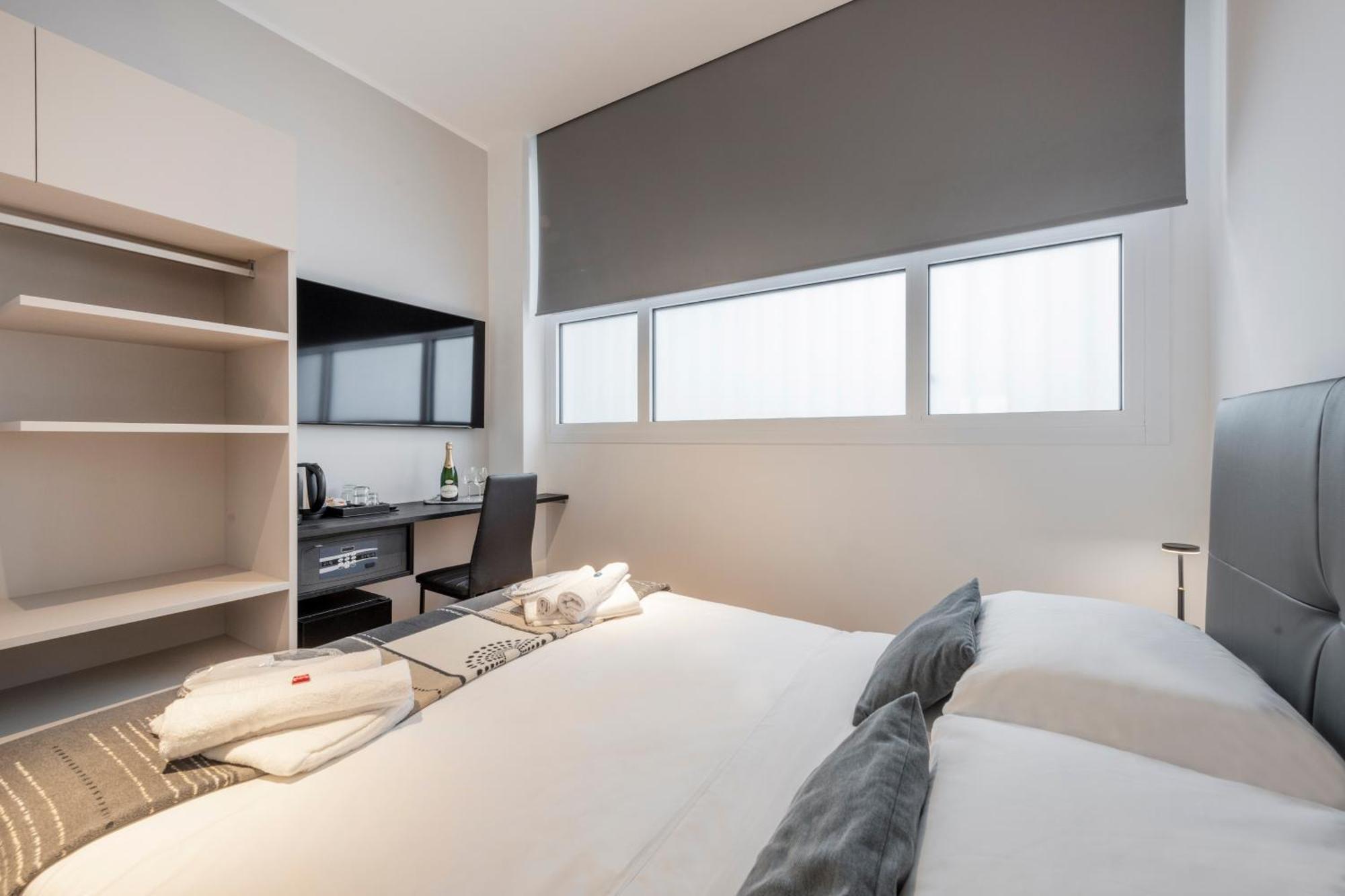 Bnbutler - Inbrera Suites - Giulianova, 1 Milão Exterior foto