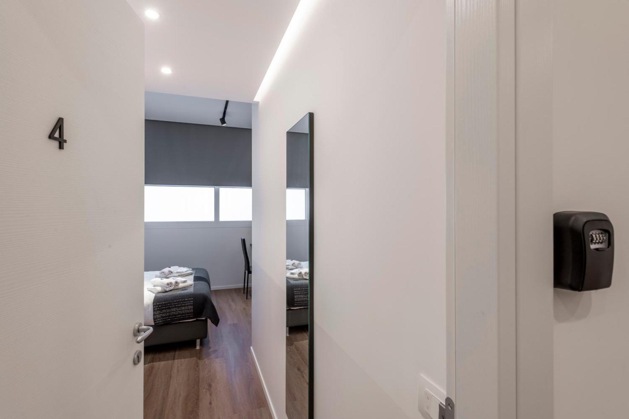 Bnbutler - Inbrera Suites - Giulianova, 1 Milão Exterior foto