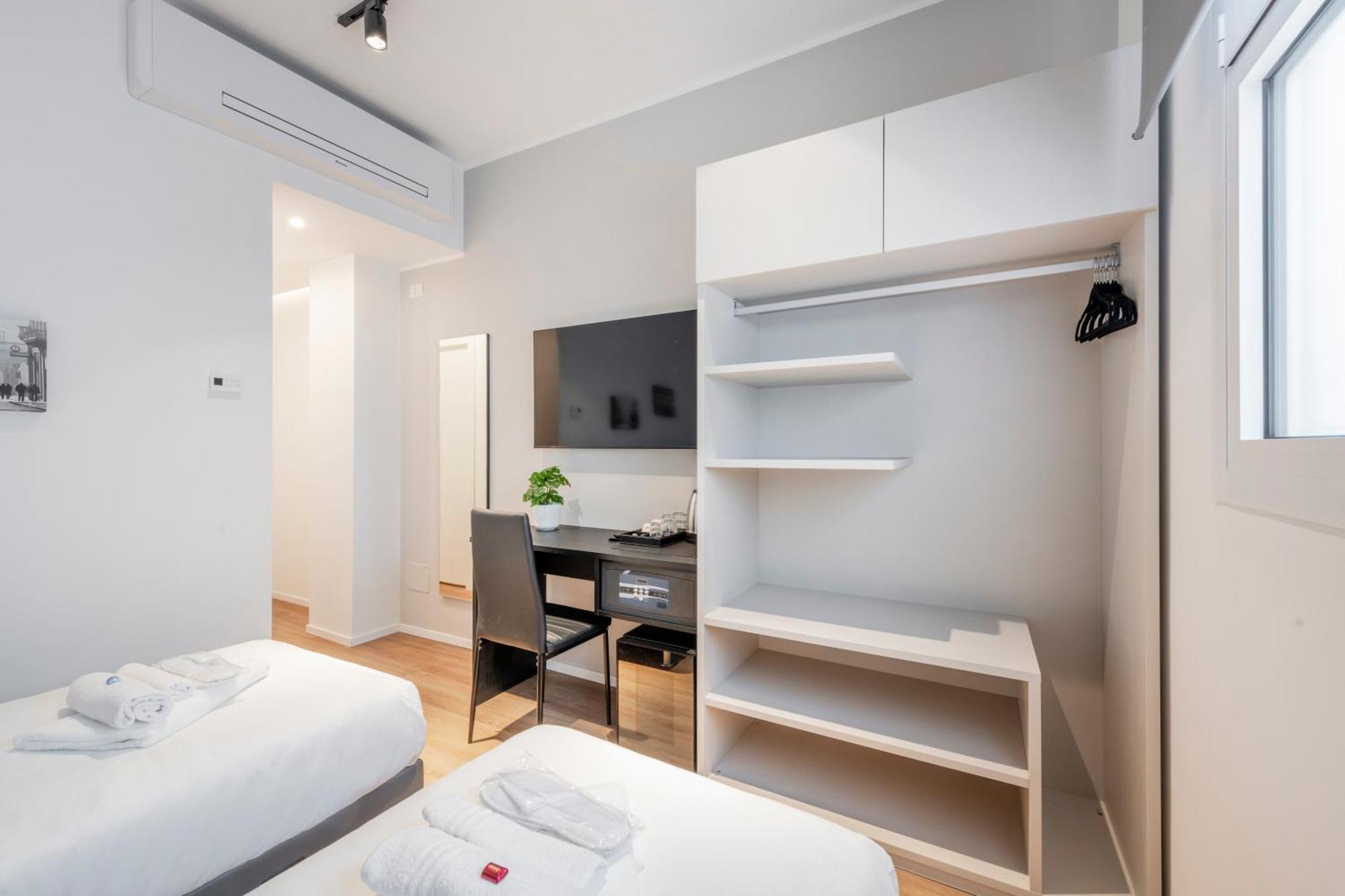 Bnbutler - Inbrera Suites - Giulianova, 1 Milão Exterior foto