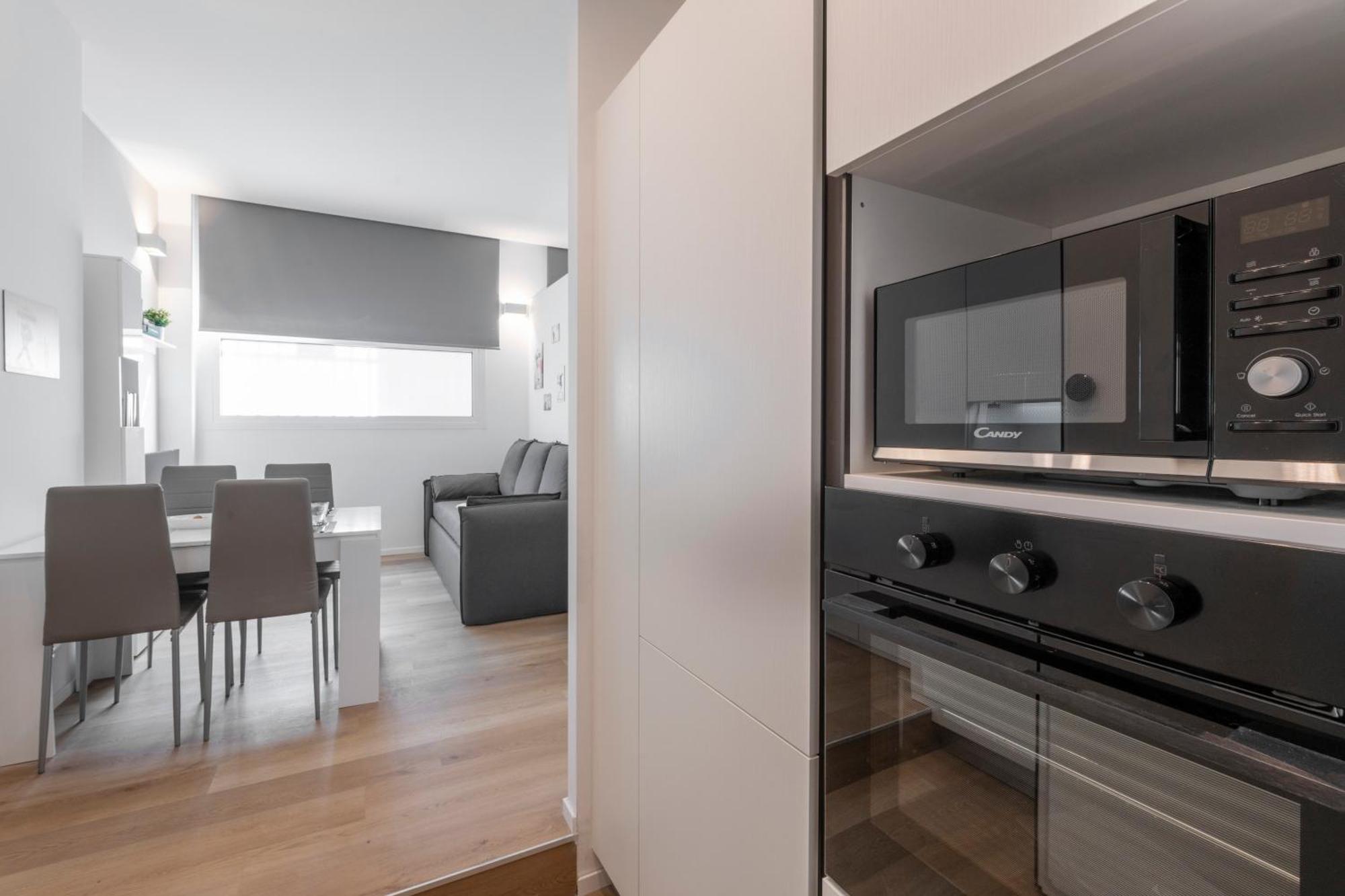 Bnbutler - Inbrera Suites - Giulianova, 1 Milão Exterior foto